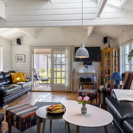 Algea - 300m From The Sea By Interhome